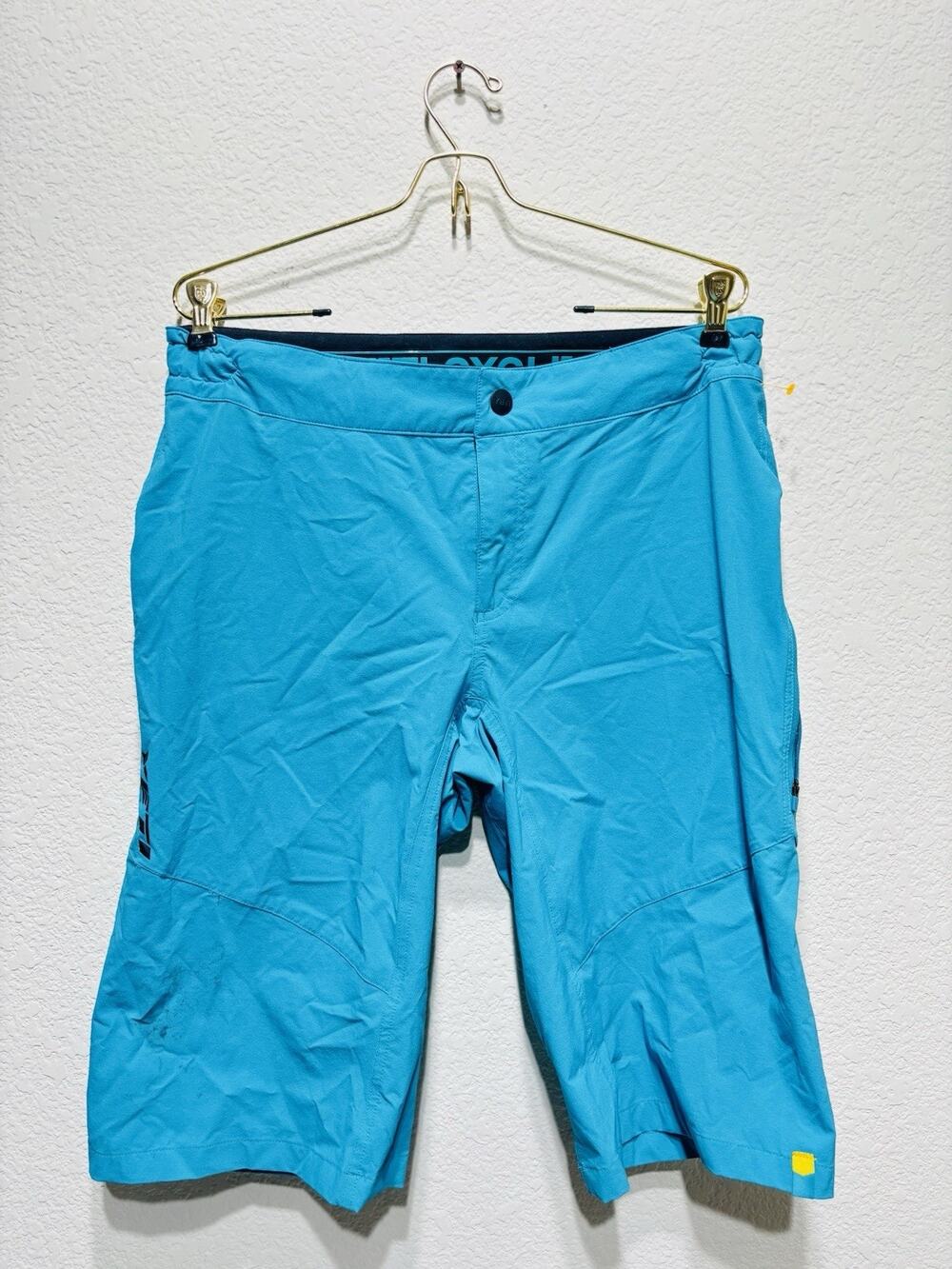 Yeti Cycles Shorts Mens M Turquoise Blue Mason Active Mountain Bike Cycling
